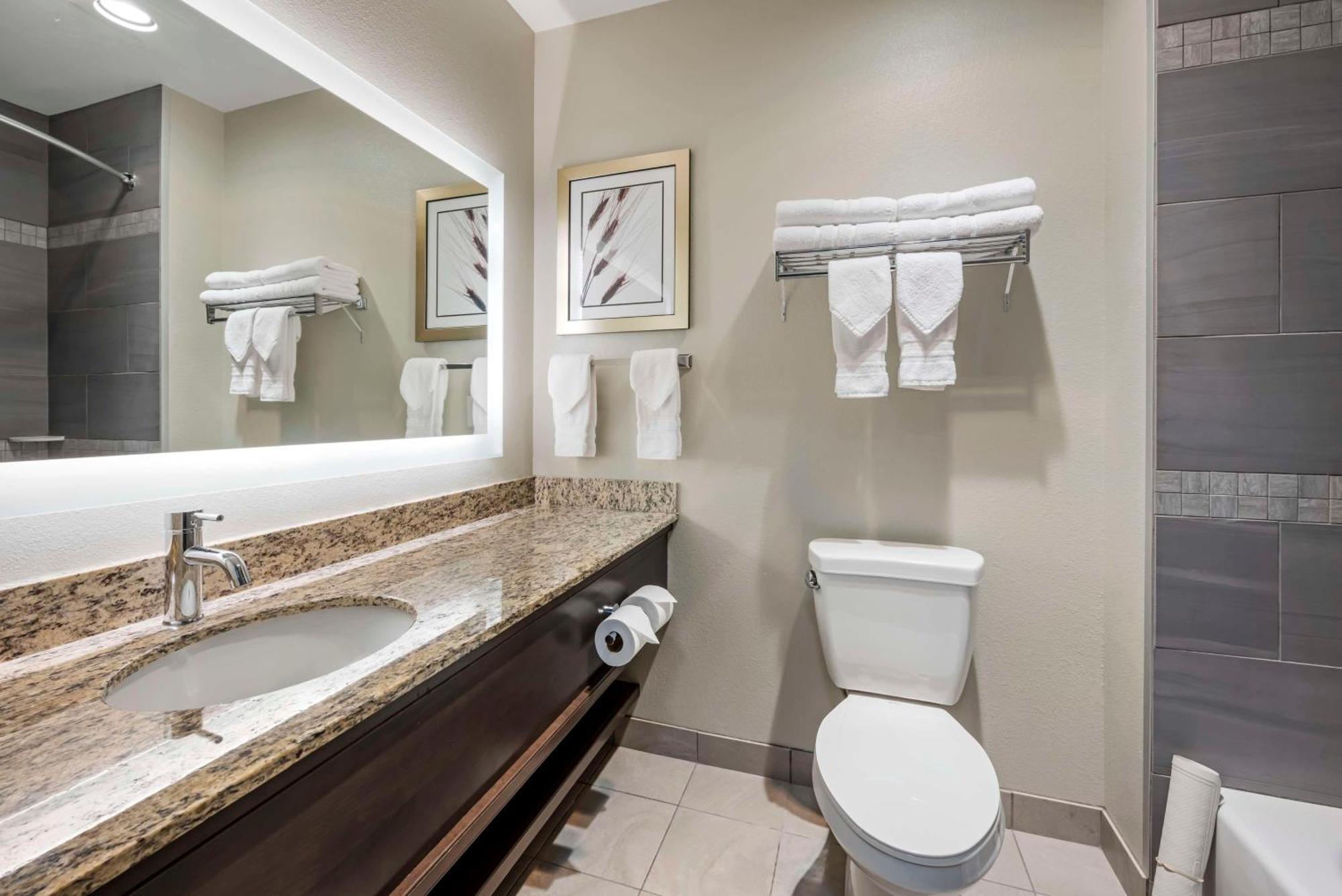 Best Western Plus The Inn At Hells Canyon Clarkston Exterior photo